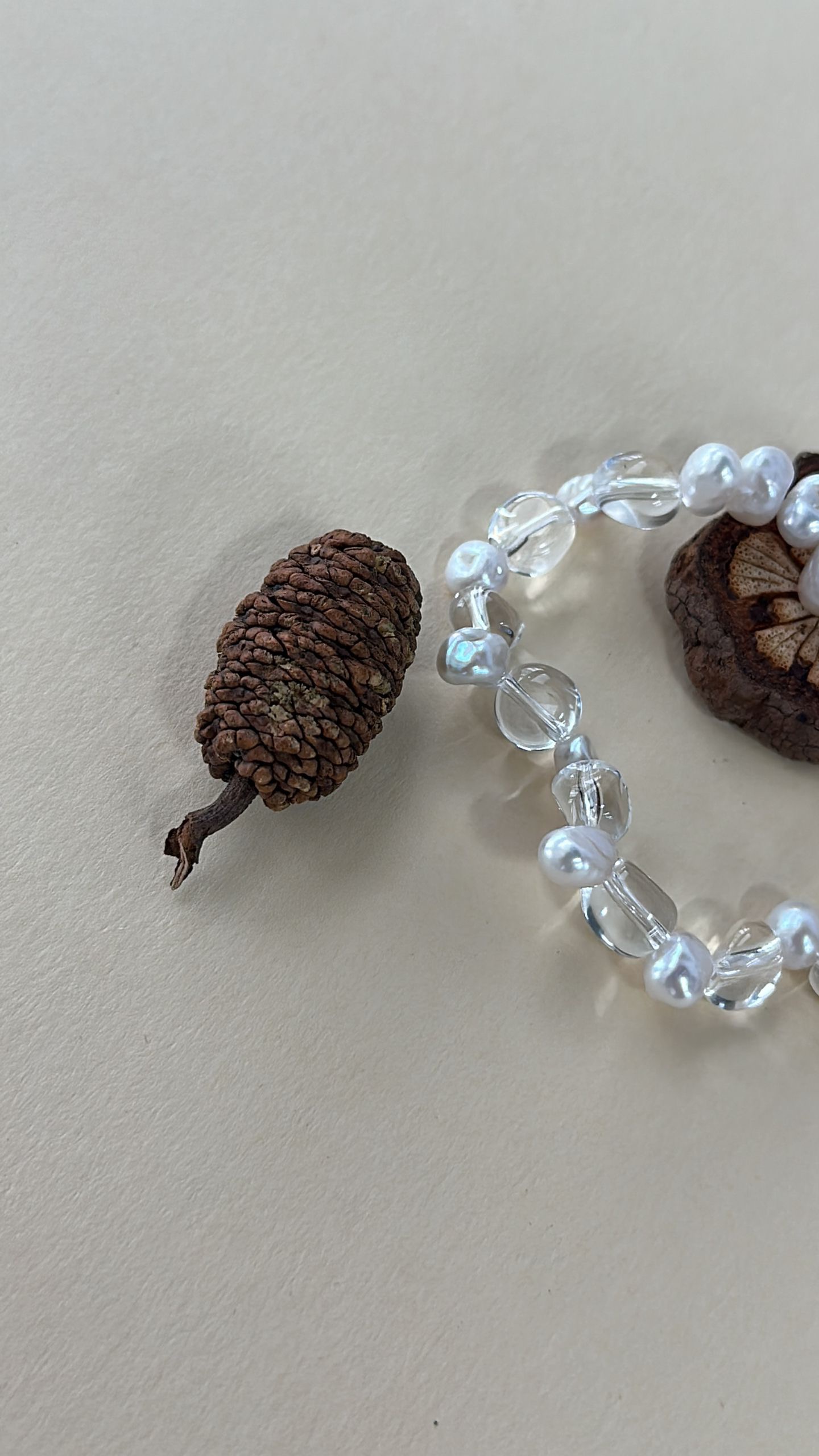 White crystal pearl bracelet