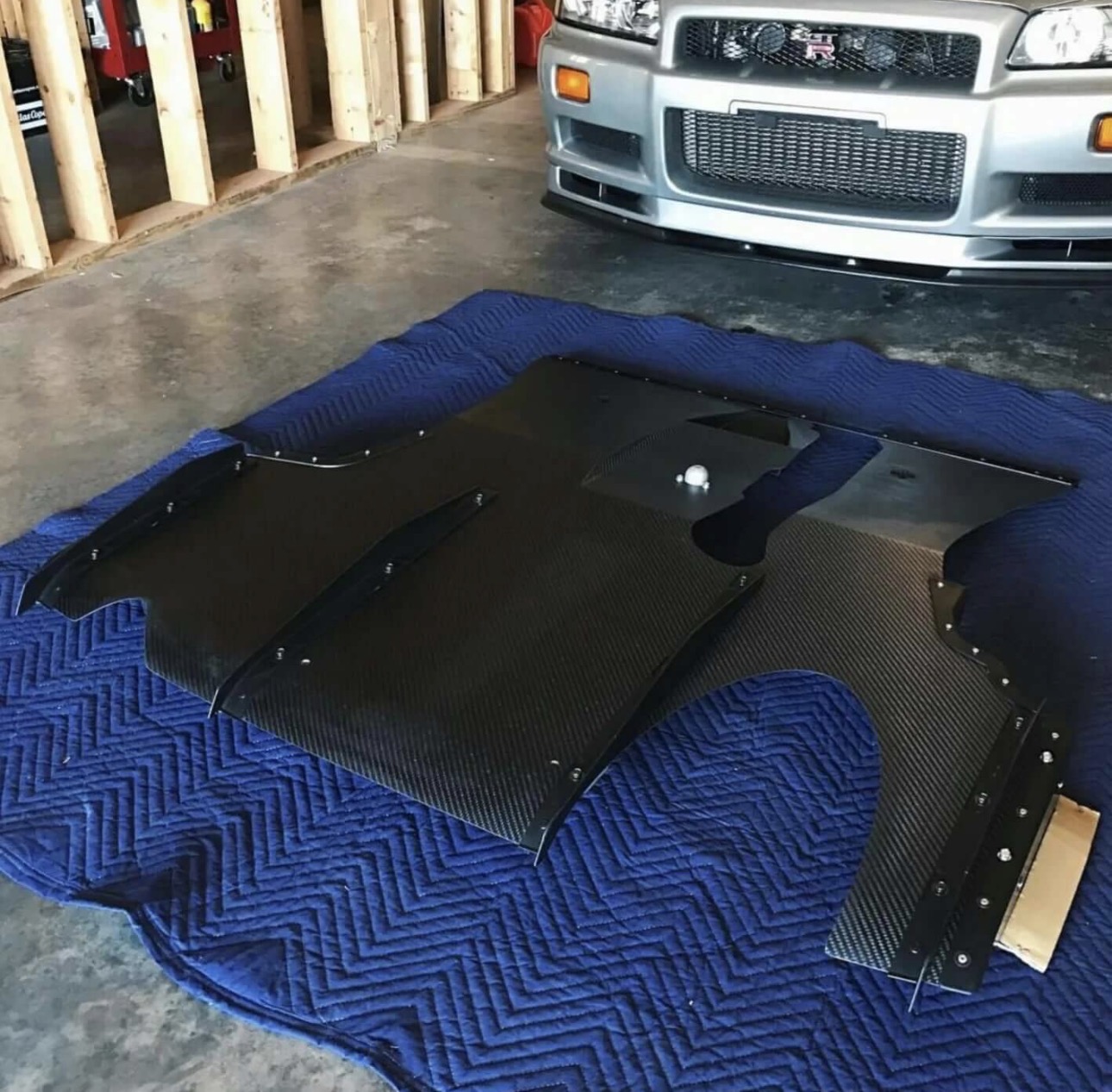 Brand New OEM Nissan/Nismo Rear Dry  Carbon Diffuser Assembly