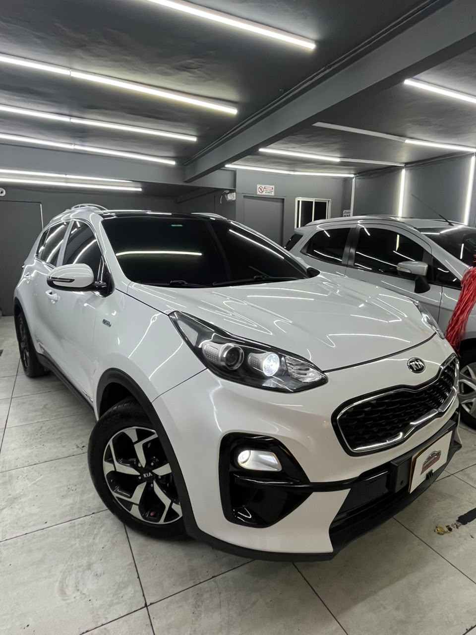 Kia Sportage Vibrant Híbrida $95.900.000