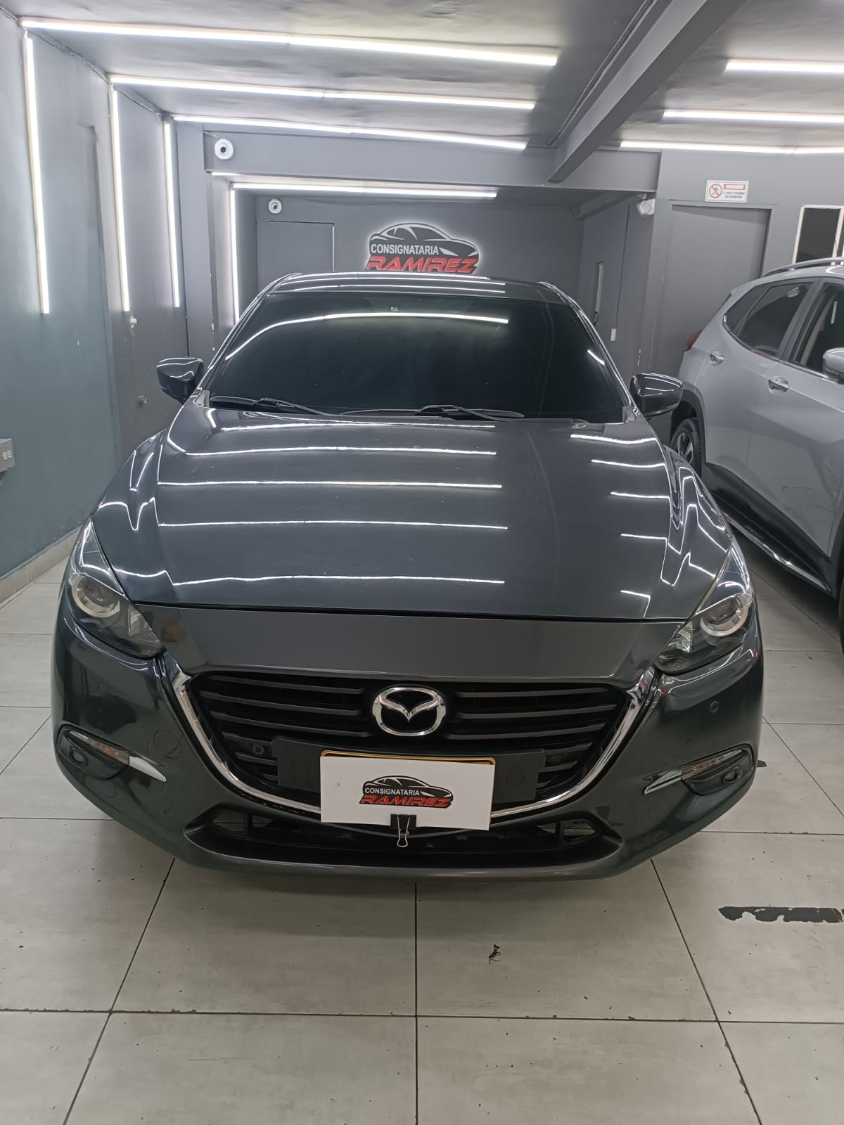 Mazda 3 Touring Salvamento $54.900.000