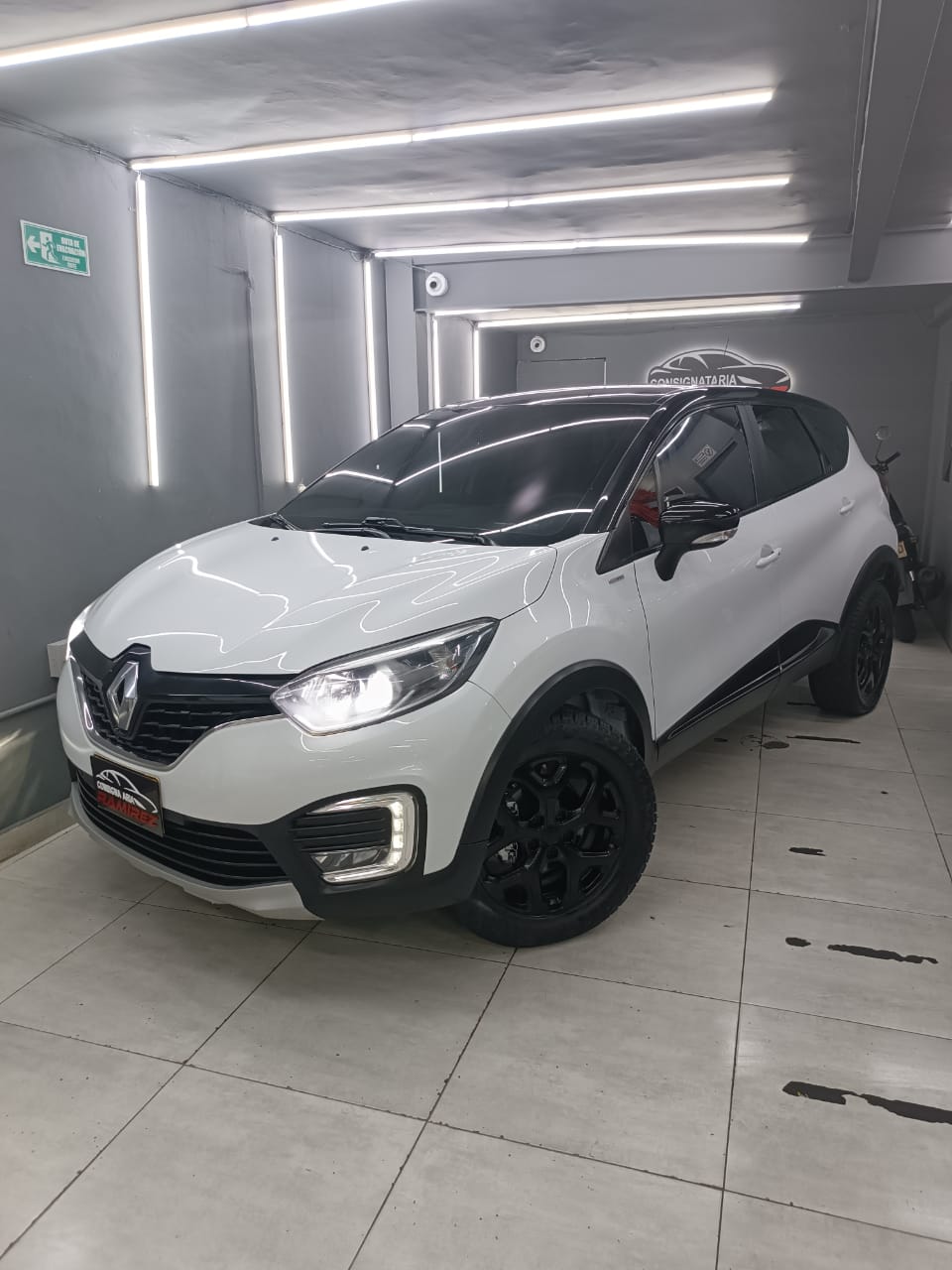 Renault Captur Intens Bosé $65.900.000