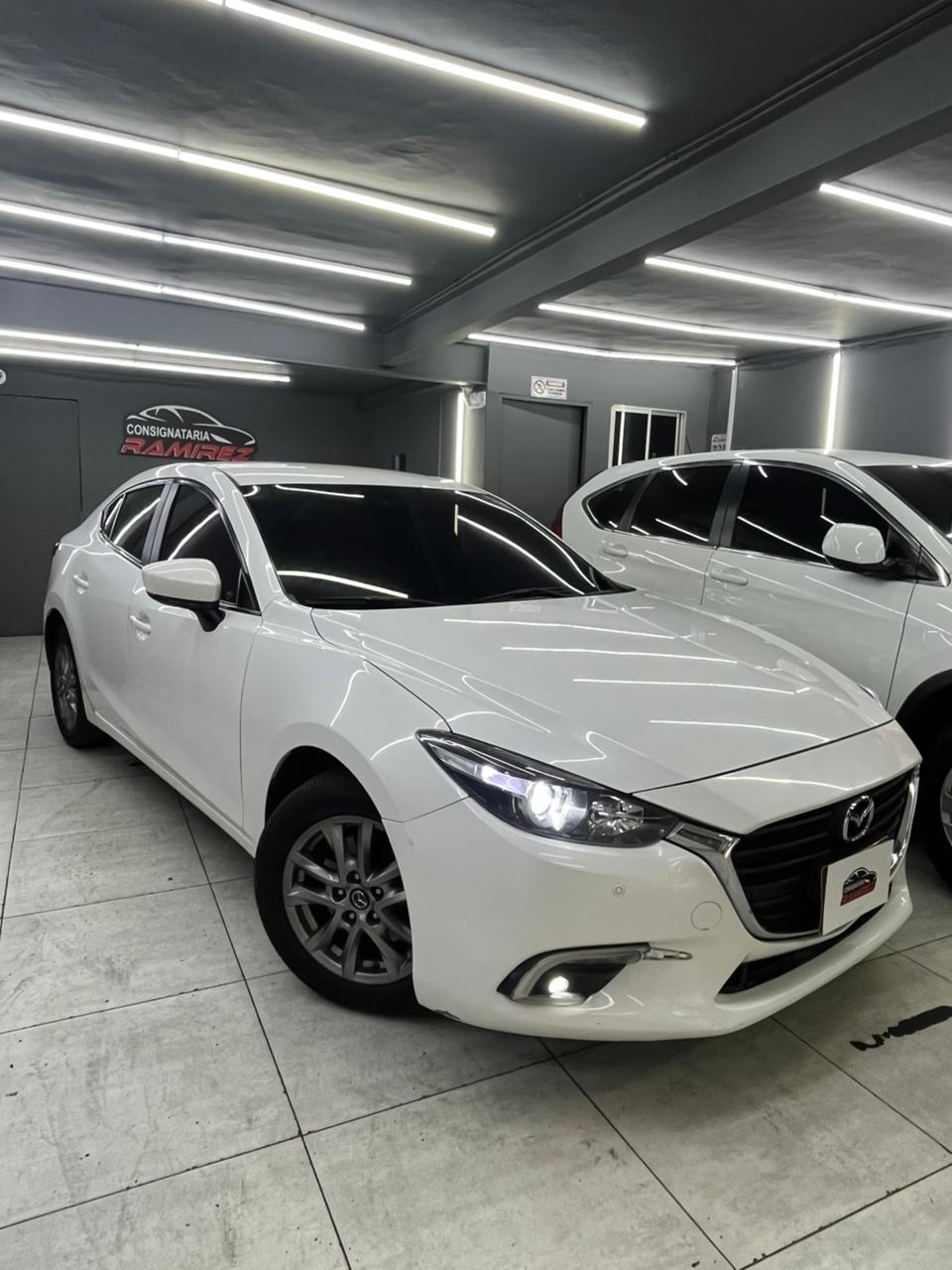 Mazda 3 Touring $66.900.000