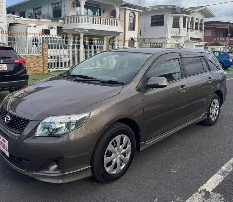 Toyota Corolla Fielder