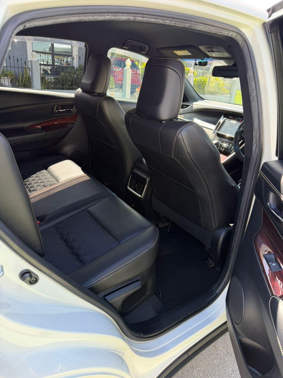 2016 Toyota Harrier