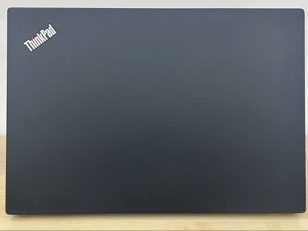 Lenovo Thinkpad P14s Laptop with Nvidia 4GB DDR6 Graphics For Designing/Autocad /video editing/programming use i7-1165G7 @2.8Ghz /16GB RAM/256GB SSD/14 inch FHD/Windows 11 /3Months warranty
