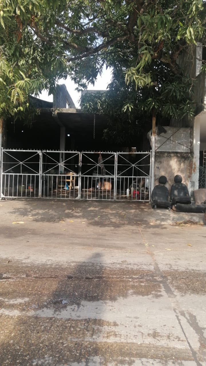 Terreno con contrucción en Venta 