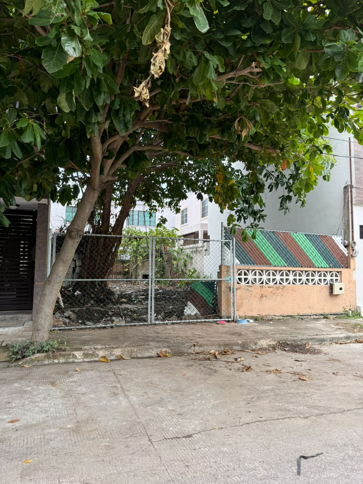 TERRENO EN VENTA