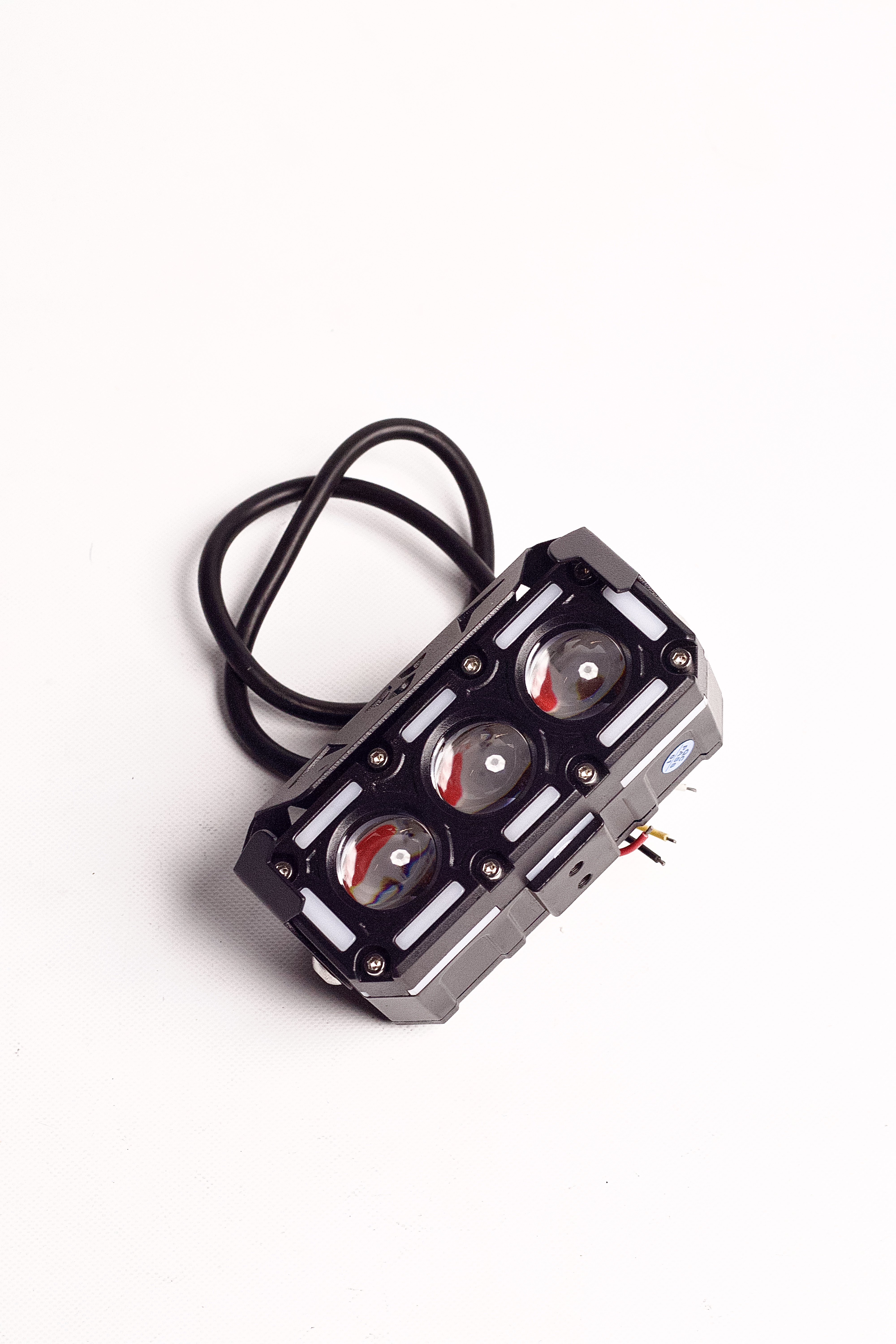 EXPLORADORA 3 LUPAS 12.000 LM 5 FUNCIONES 06 MESES DE GARANTIA 