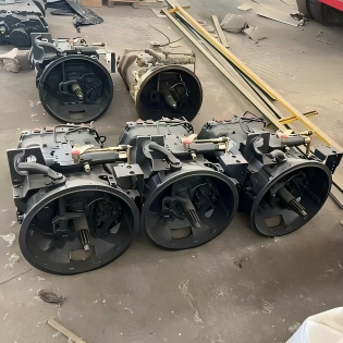 卡车变速箱 truck transmission