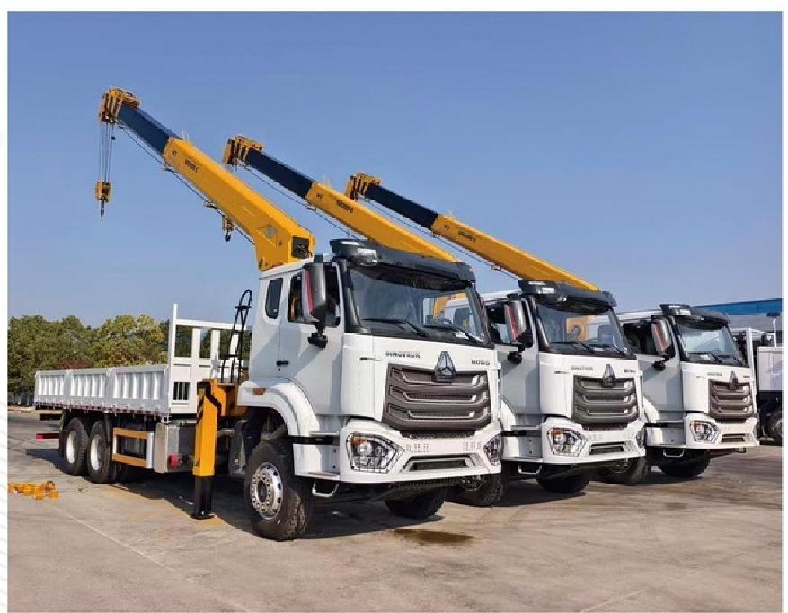 豪沃 NX6x4随车吊HOWO NX 6x4 Crane Truck