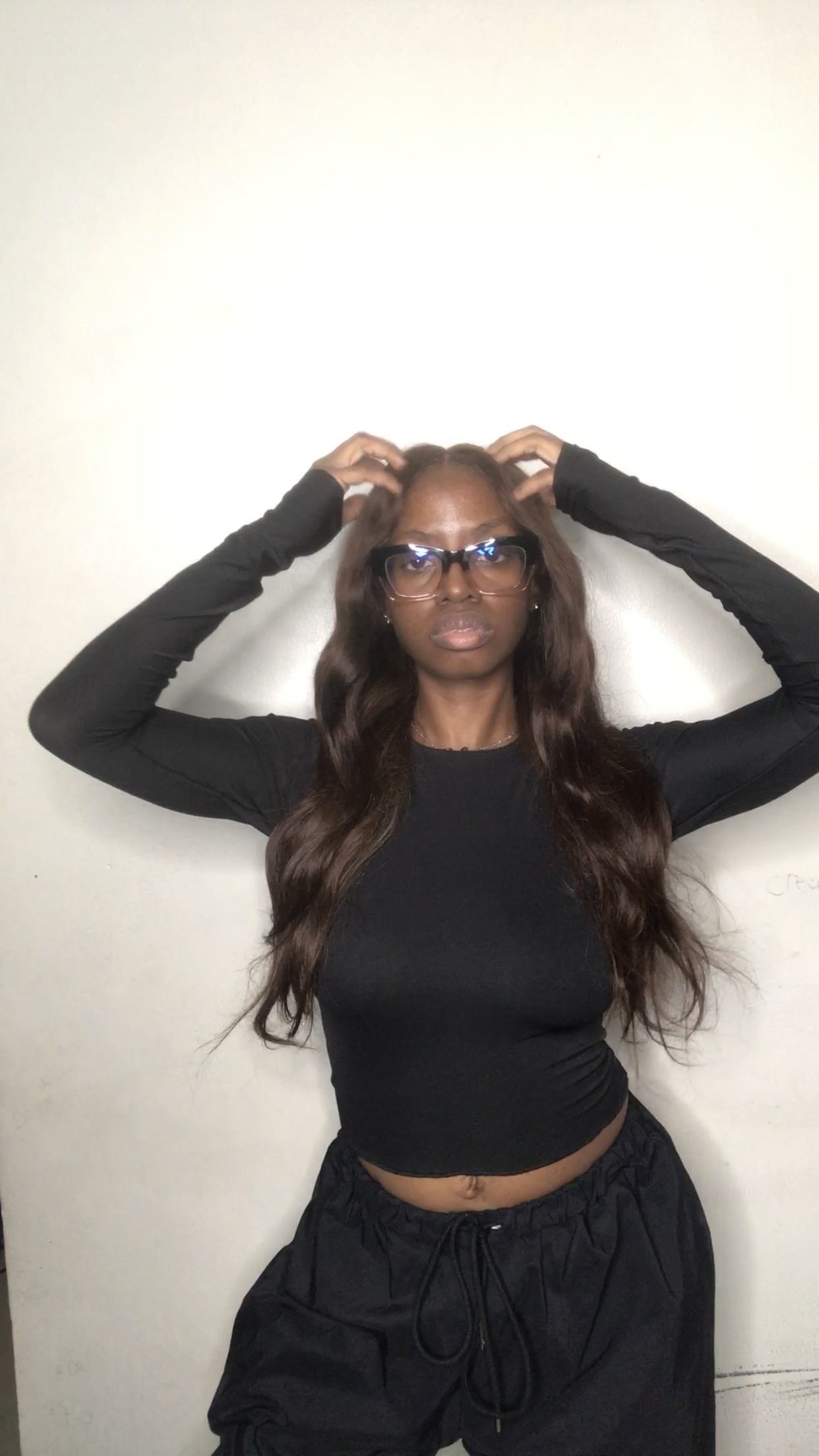 The Crew neck long sleeve crop top 