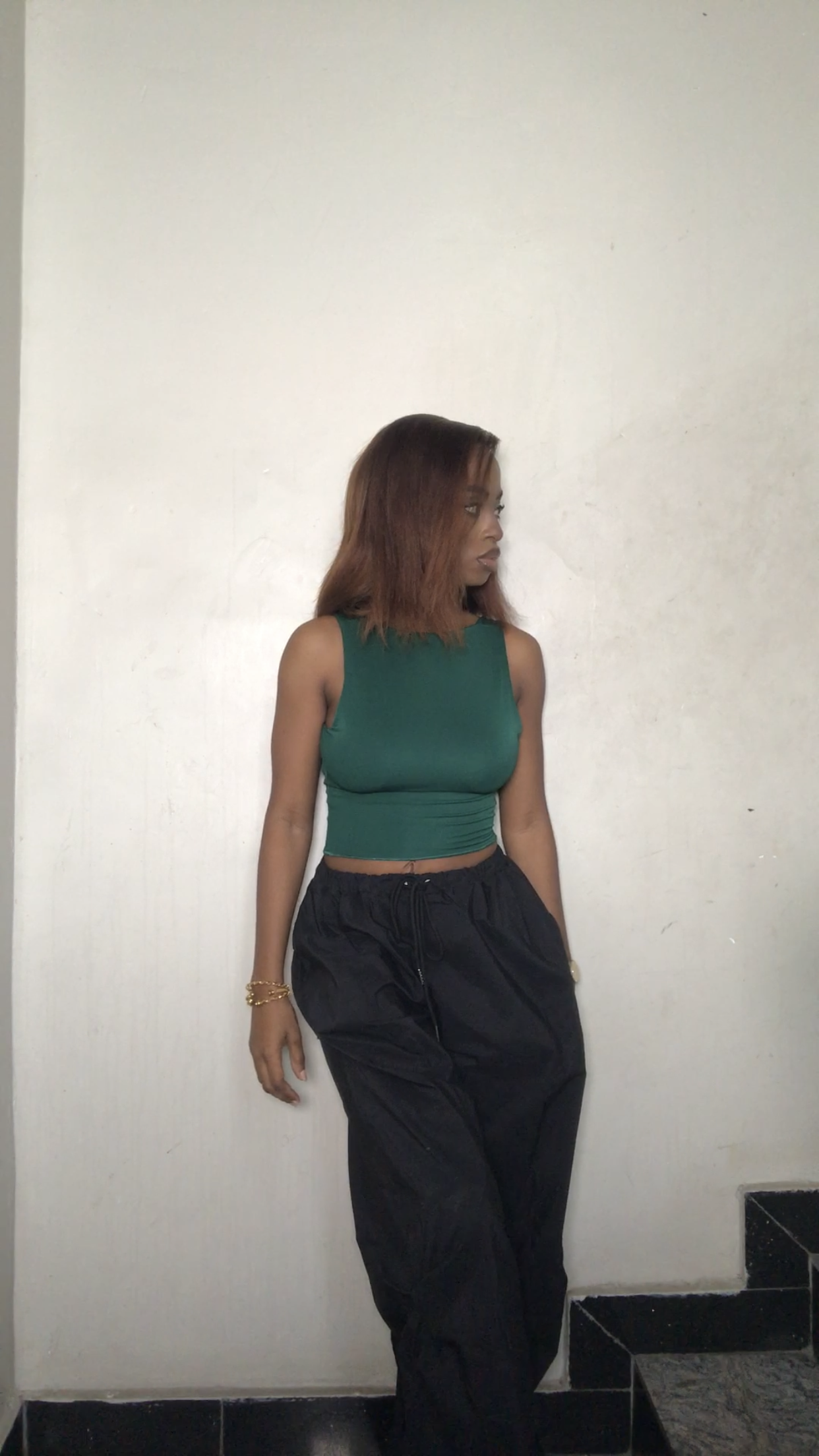 The Backless Sleeveless Crop Top 