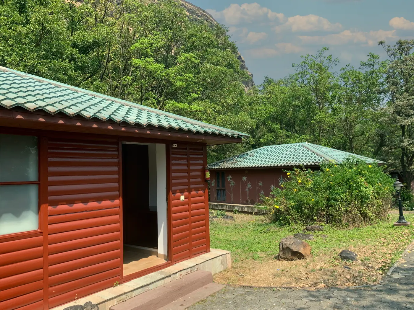 Supreme Cottage