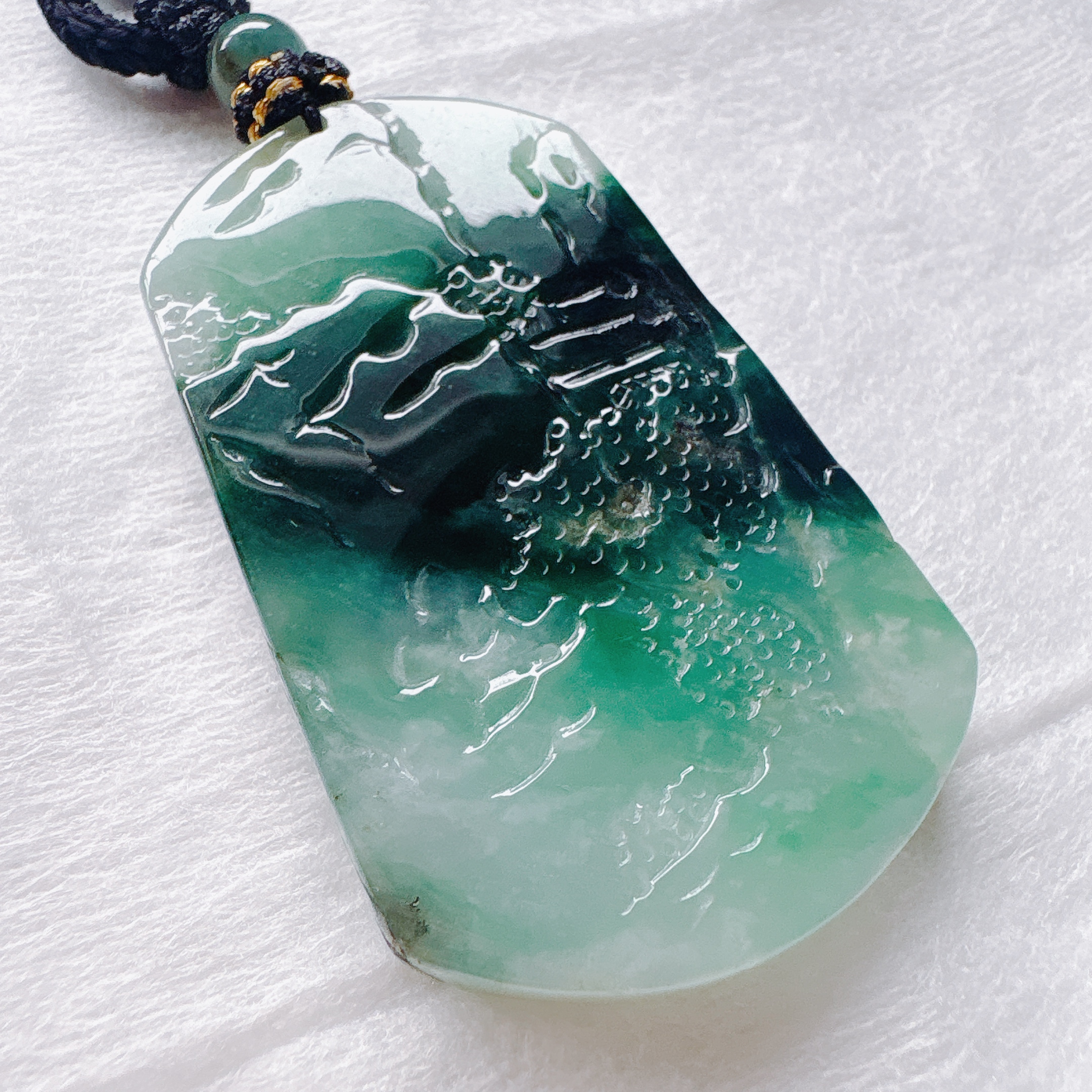 49mm Green Jadeite Heavenly Landscape