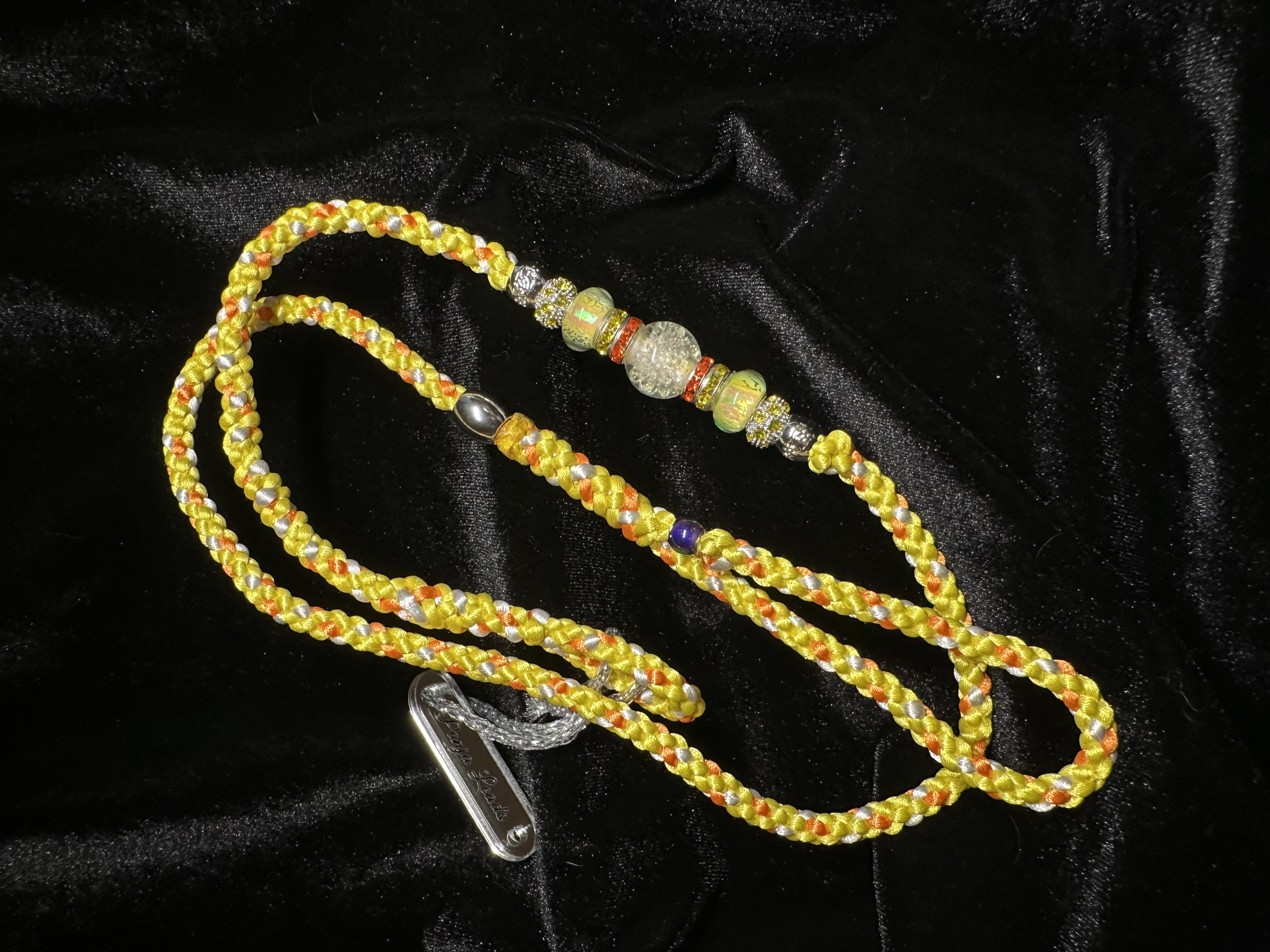 Sunny Braided Show Lead With Bead Cluster - 33 Inches