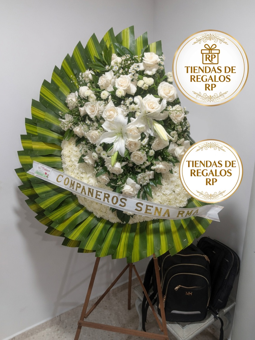 Corona Fúnebre de Rosas Blancas