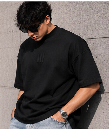 Playera Oversize Negra Essentials y Adidas 