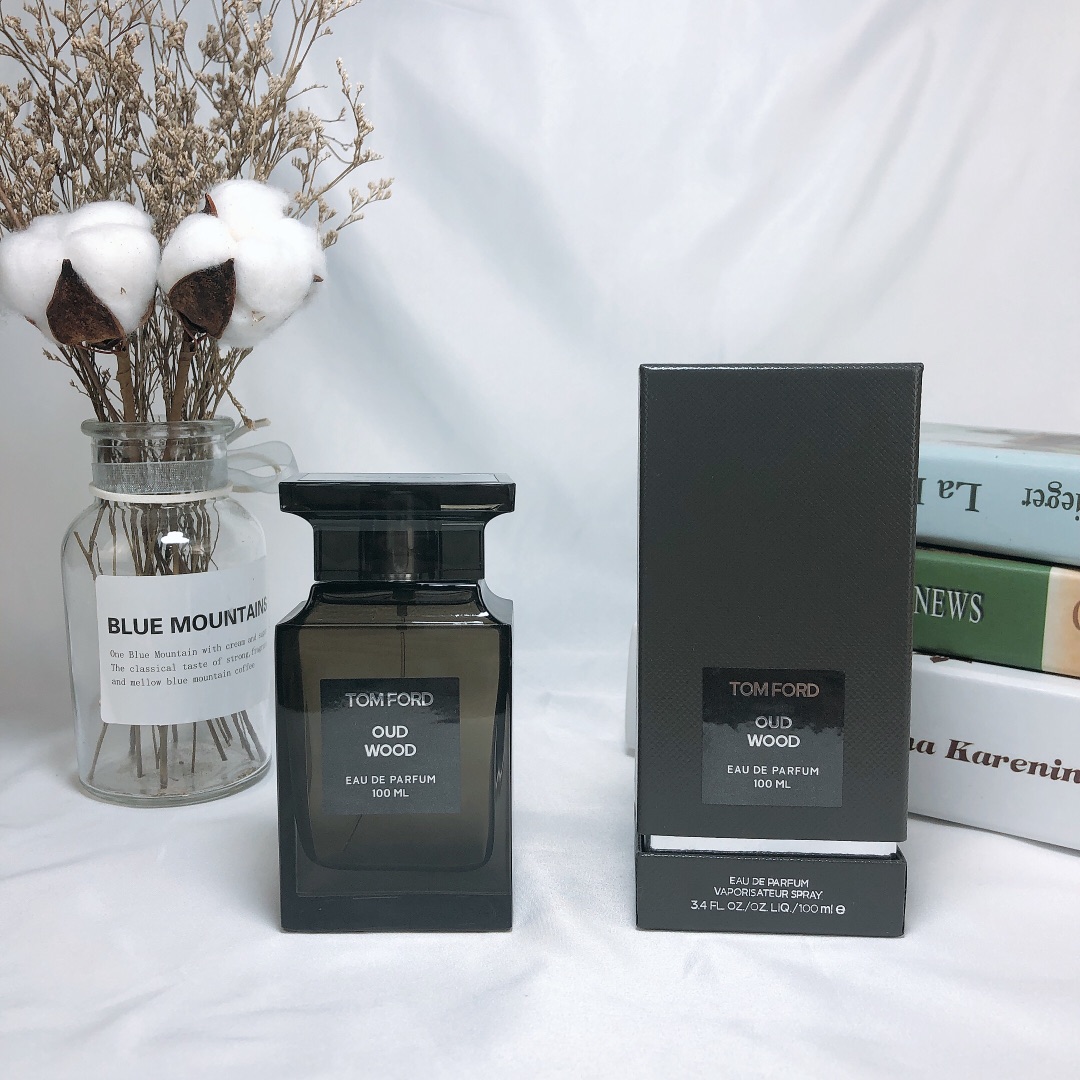 Tom Ford Oud Wood Eau de Parfum
