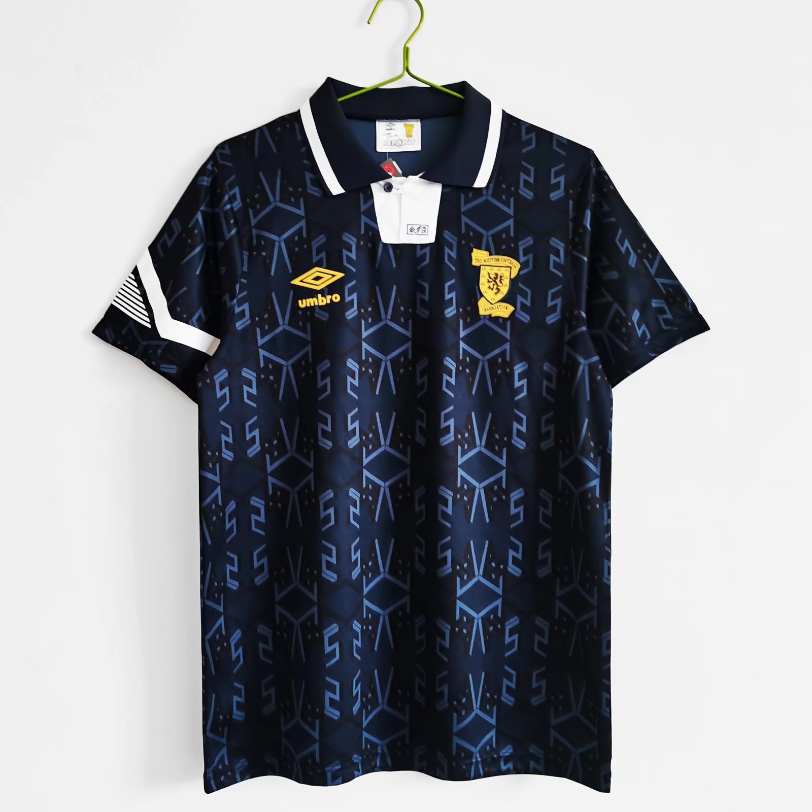 ESCOCIA 92/93 TITULAR