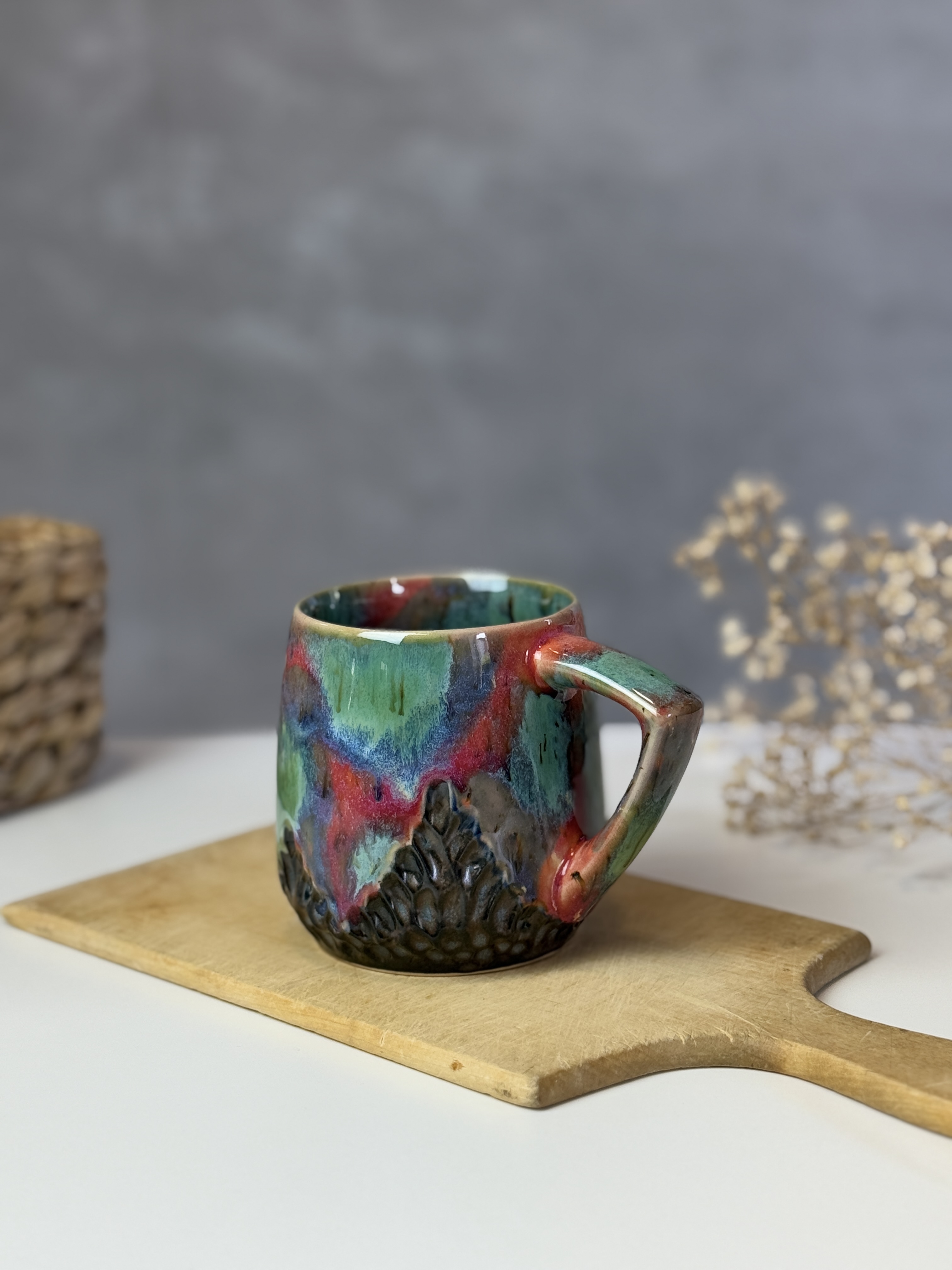 Handgemachte Keramiktasse „Farbenzauber“