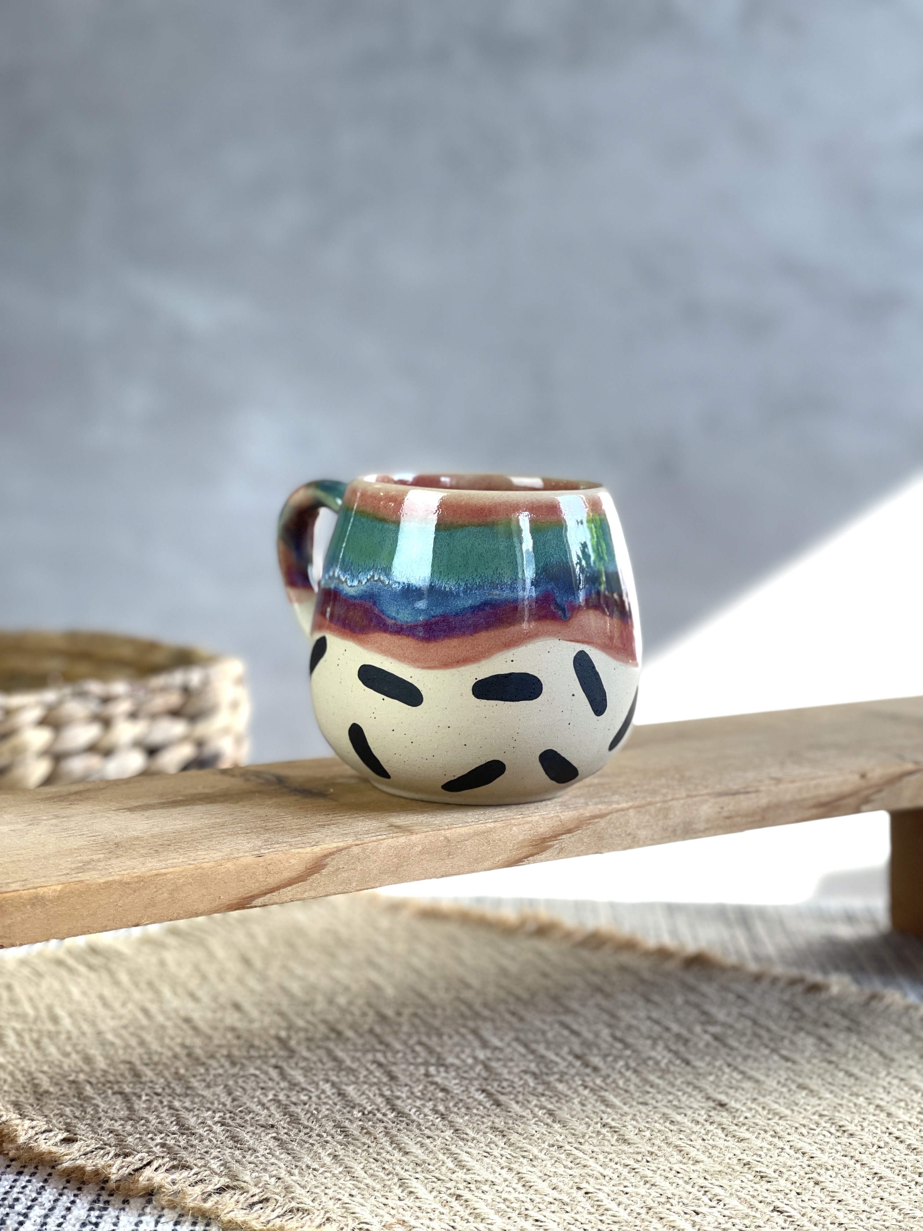 Regenbogen Tasse – Handgemachte Keramiktasse