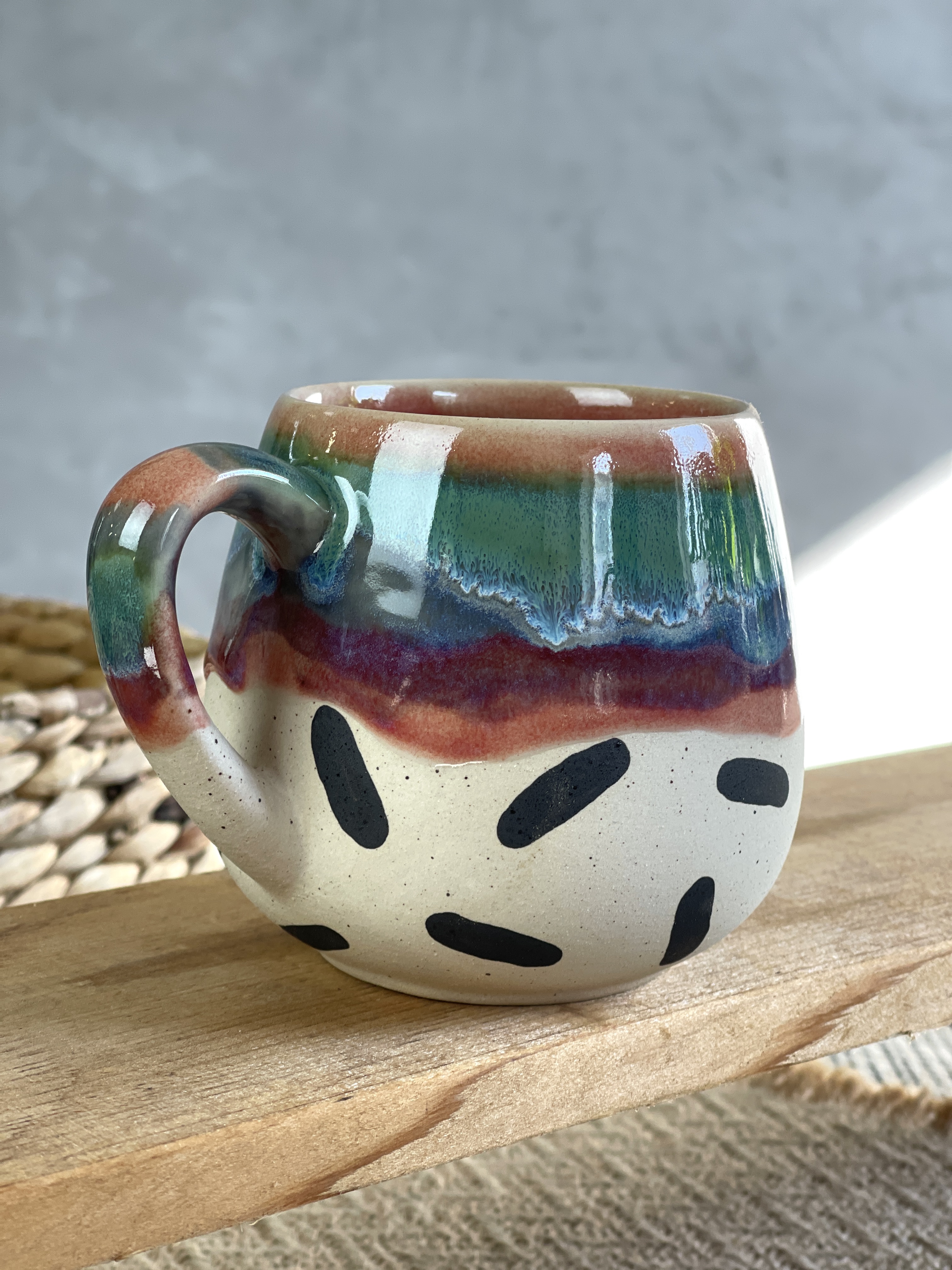 Regenbogen Tasse – Handgemachte Keramiktasse