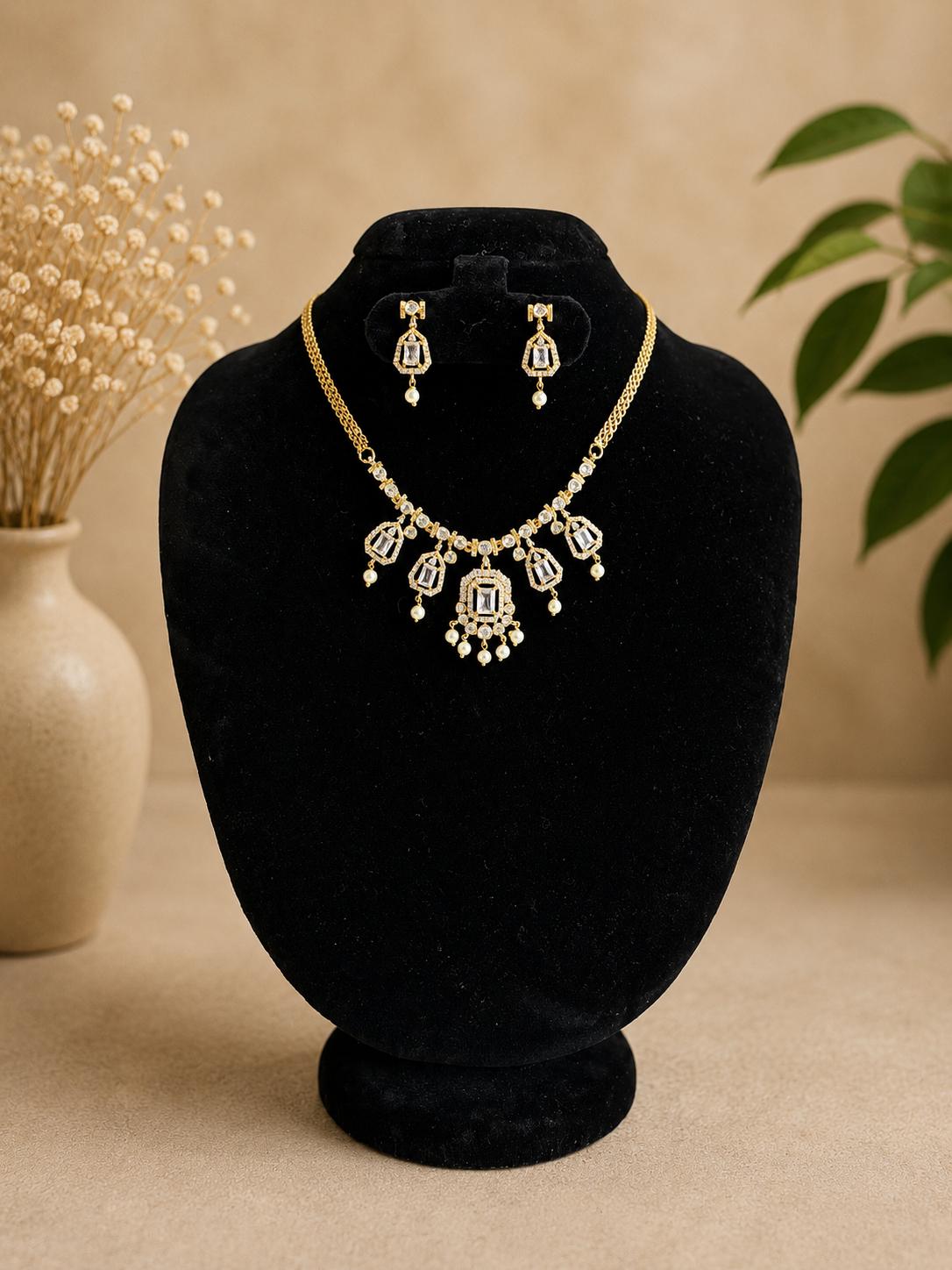 Royal Aura Elegant Gold Plated Necklace Set