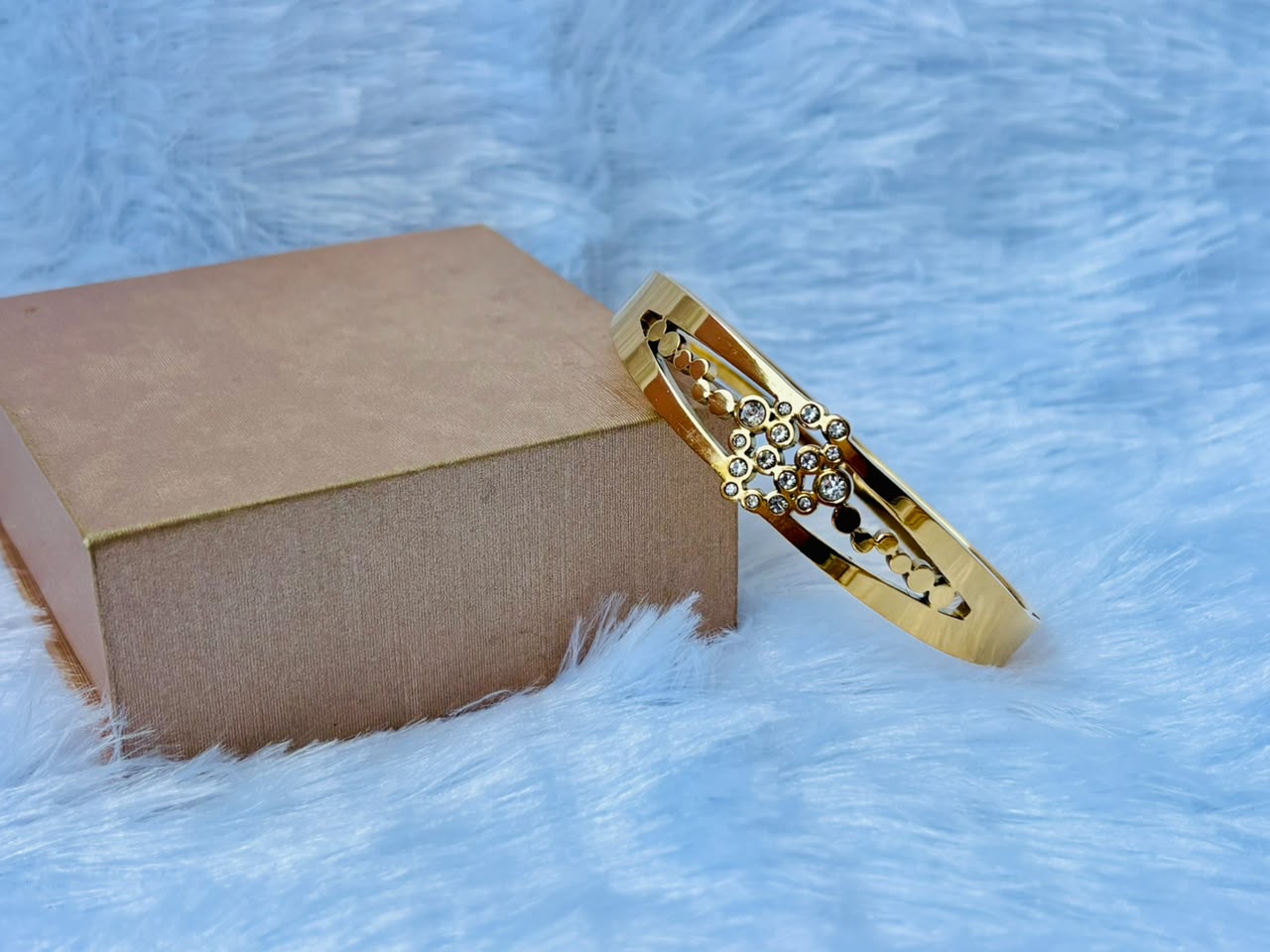 Elegant Gold-Plated Bracelet