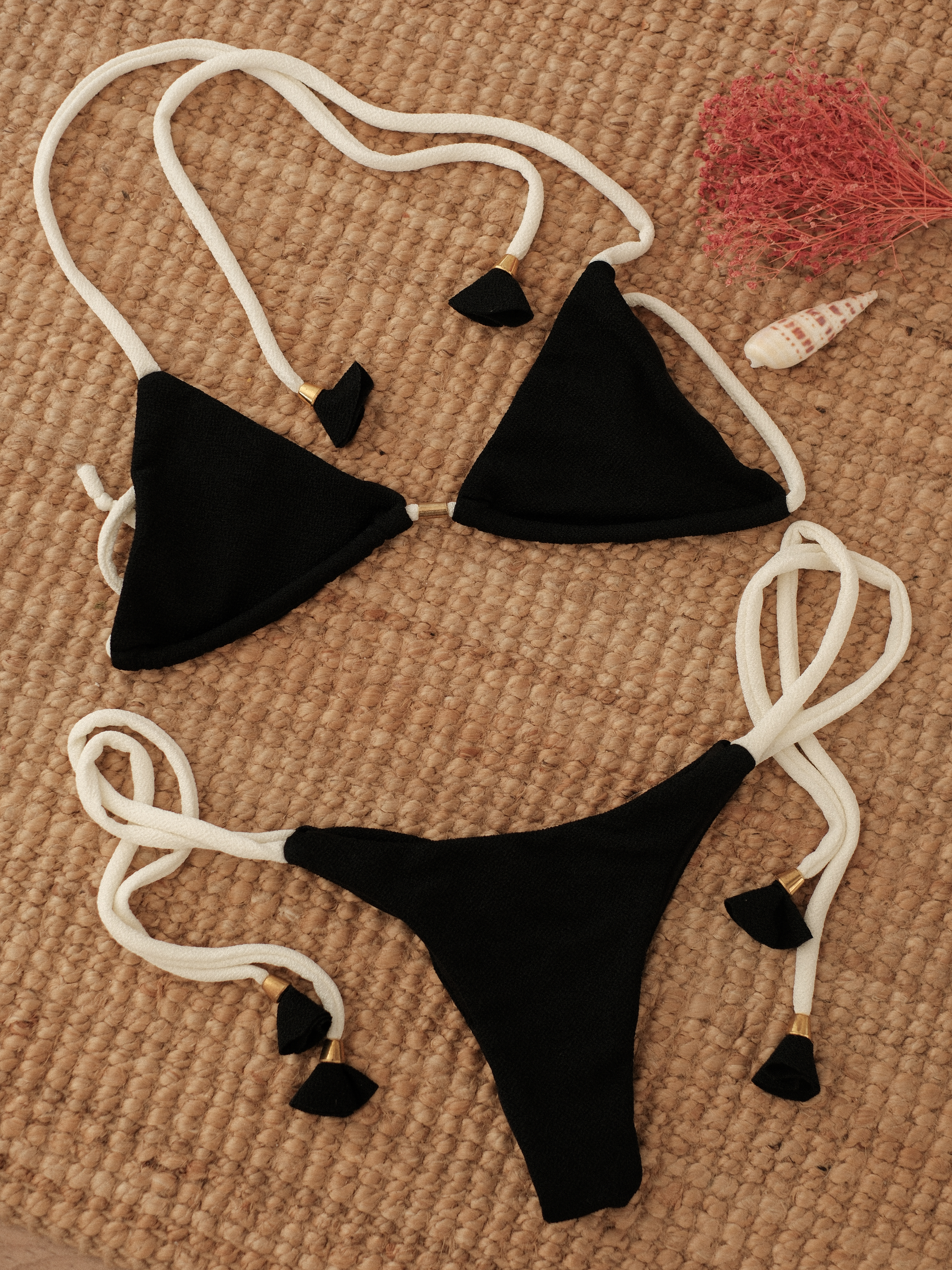 BIKINI PERIGOSO