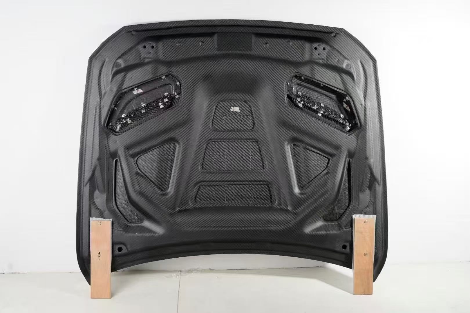 Carbon Fiber Engine Hood For BMW 5 Series F10 2010-2017