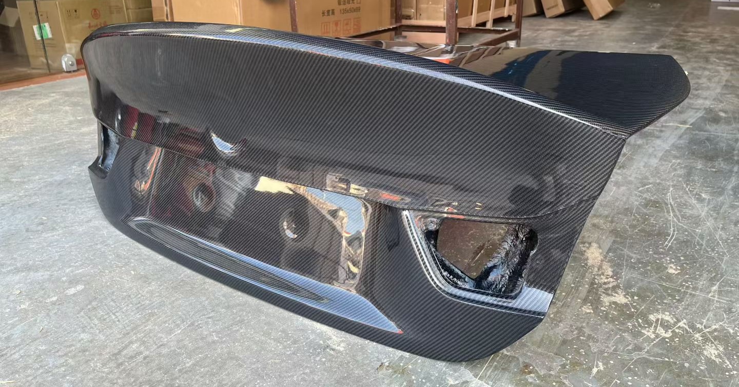Dry Carbon Fiber Trunk Lid For BMW F82 M4 2014-2020 CSL Style
