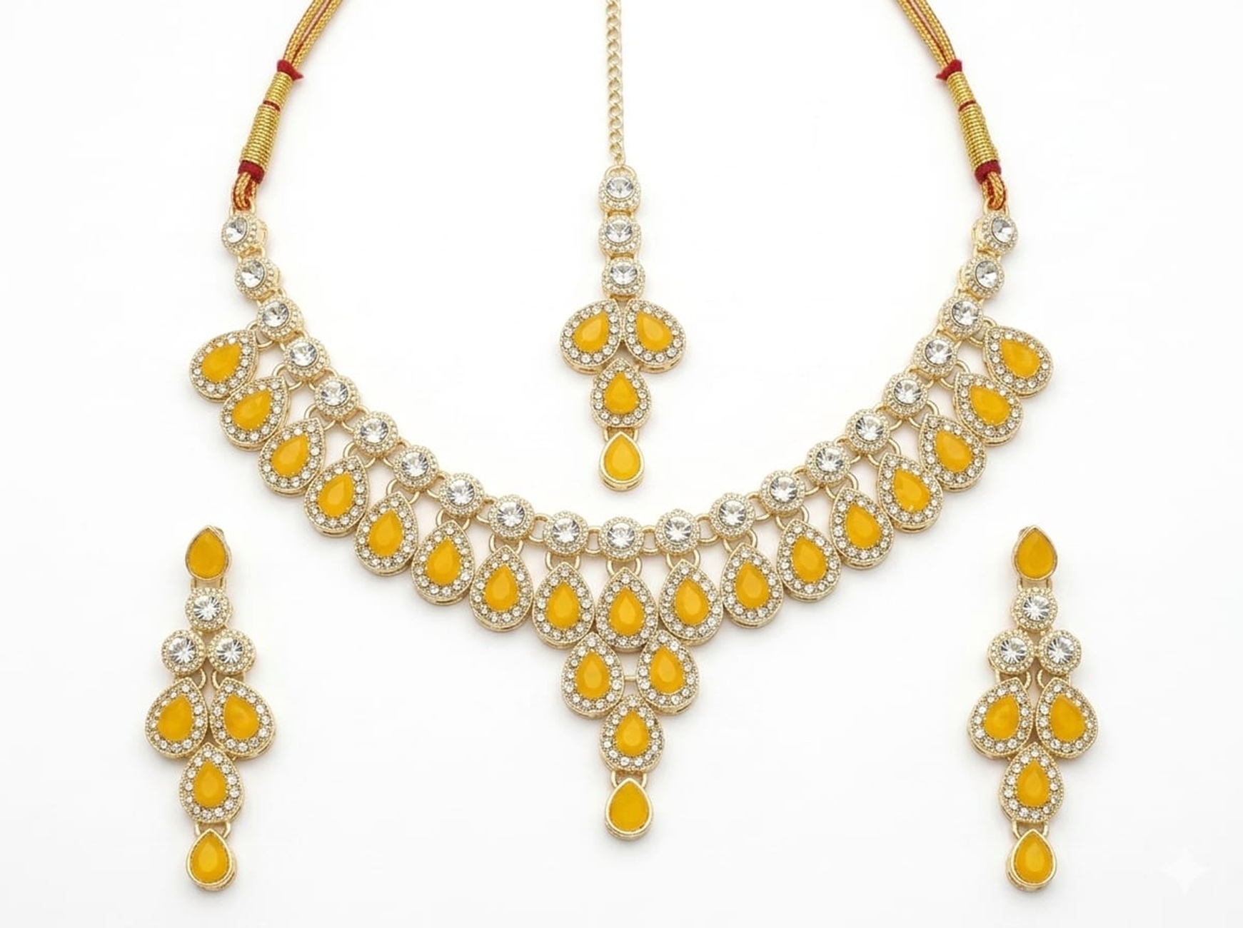 Traditional Jewelry Set
