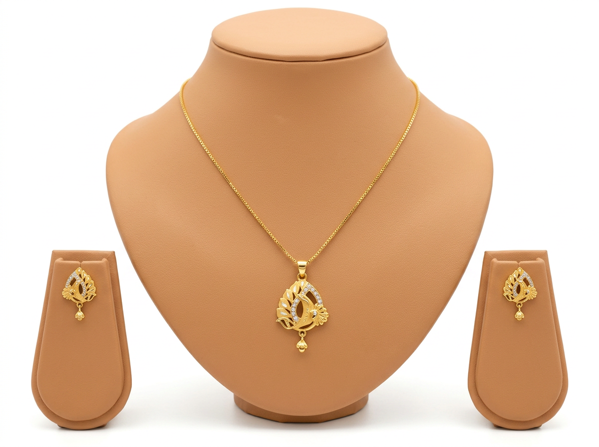 Elegant Gold-Plated Pendant Set
