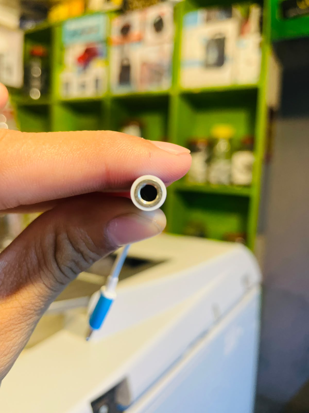 8 Pin to Headphone Jack Adapter