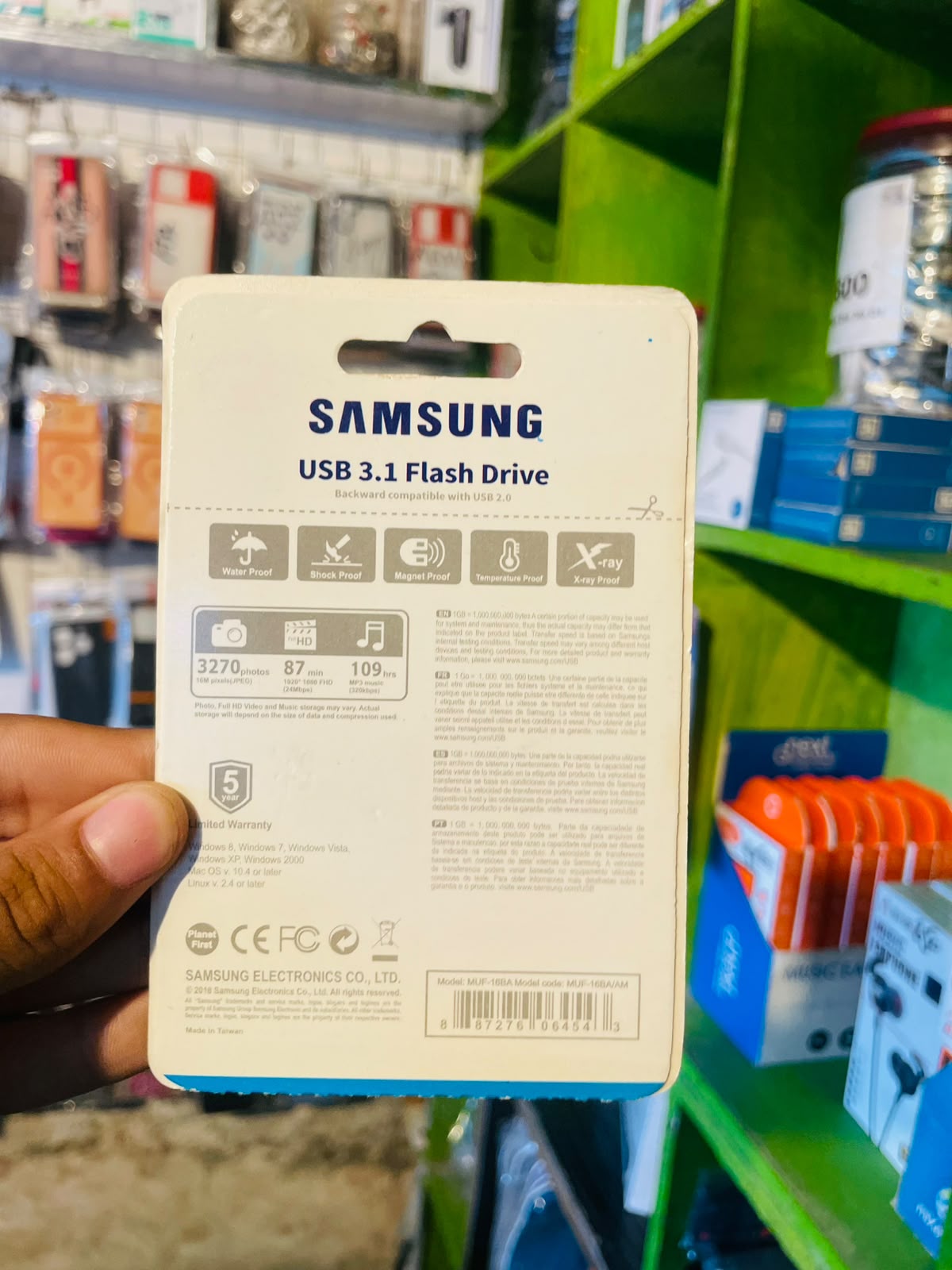 Samsung BAR Plus USB 3.1 Flash Drive 32GB
