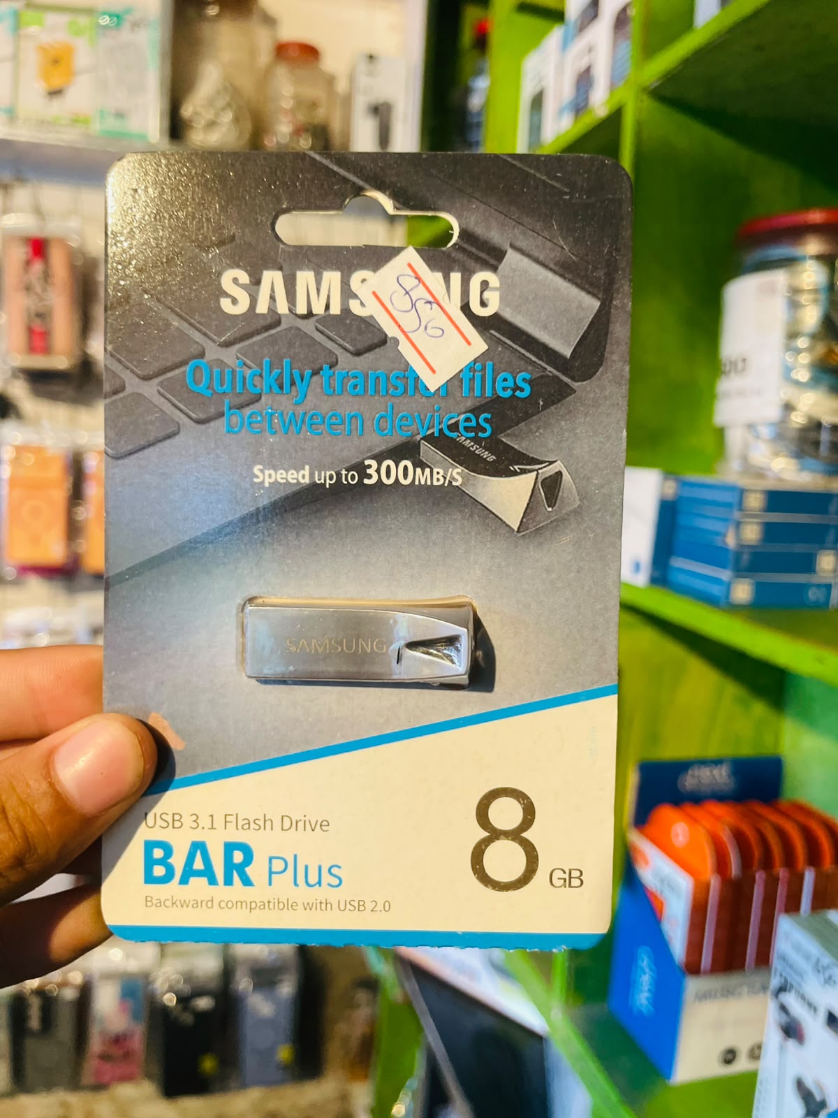 Samsung BAR Plus 8GB USB 3.1 Flash Drive