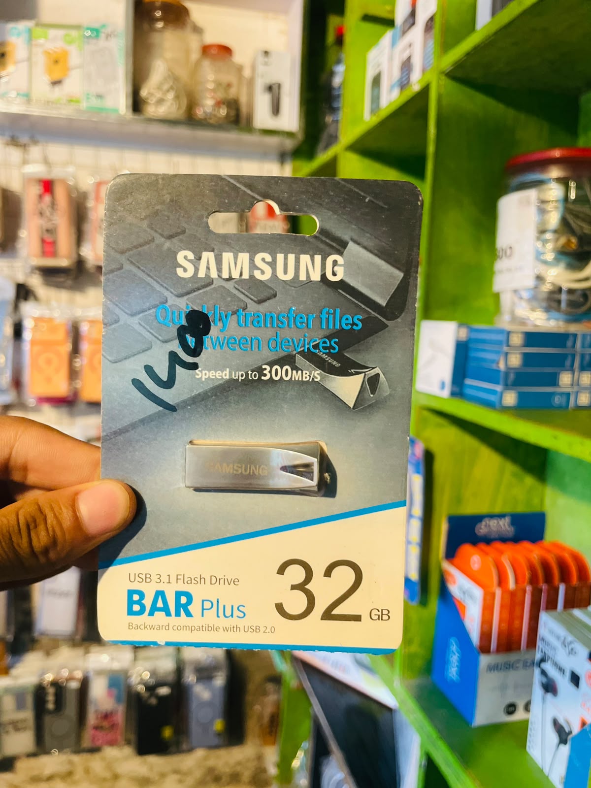 Samsung BAR Plus USB 3.1 Flash Drive 32GB