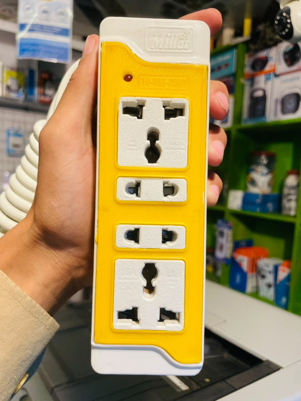 Multi-Socket Extension Board