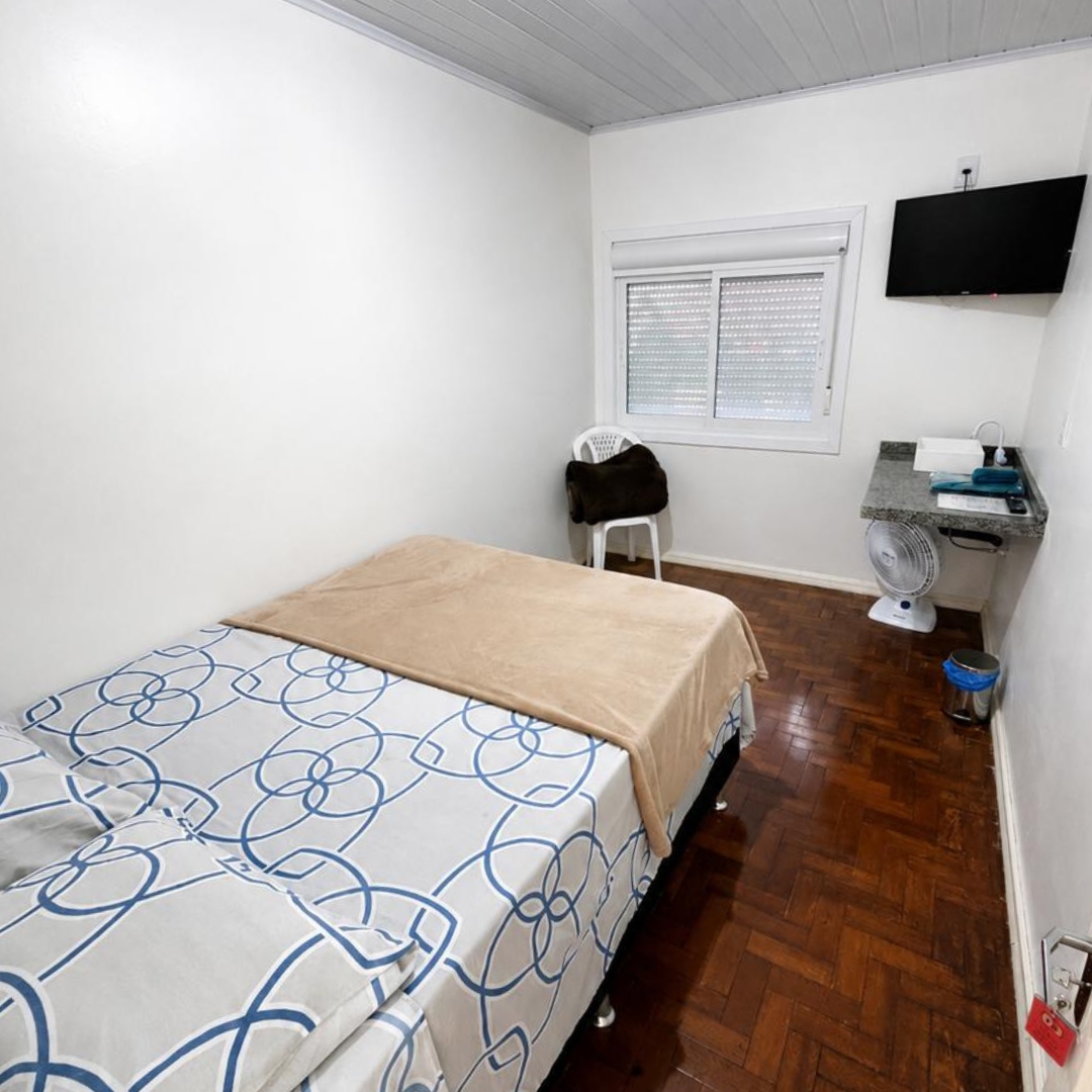 Quarto Simples - 03