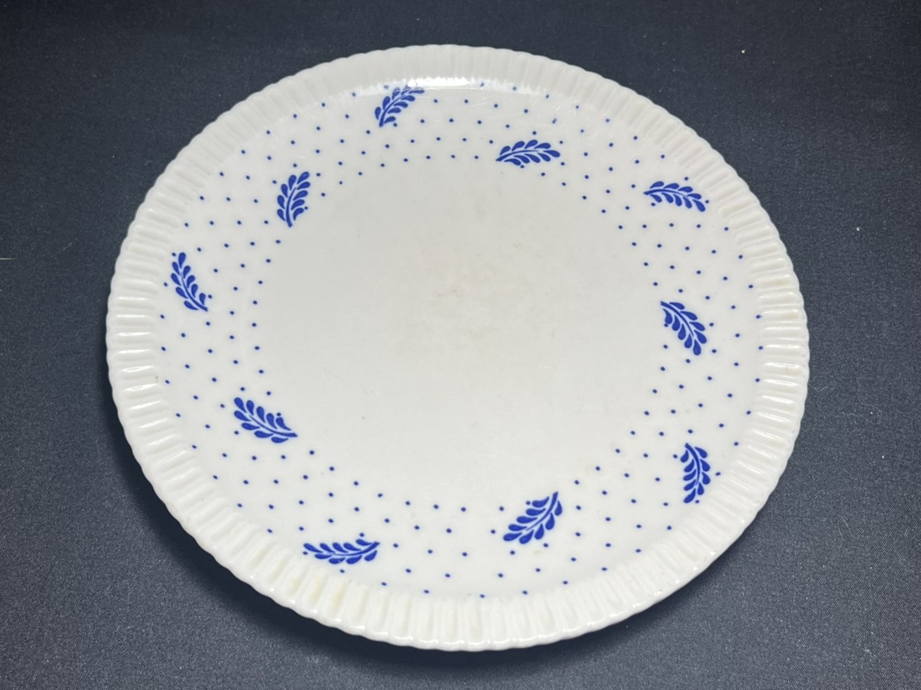 Blue Leaf Porcelain Dinner Plate | PFL205