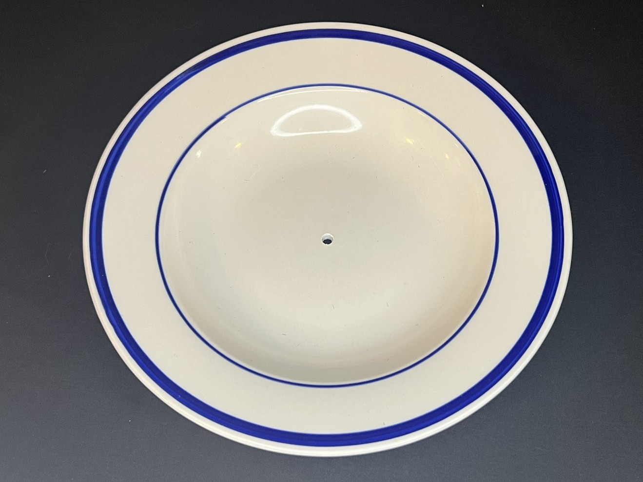 Classic Ceramic Basin | B112