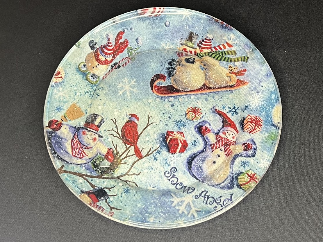 Snow Angels Decorative Plate | H108