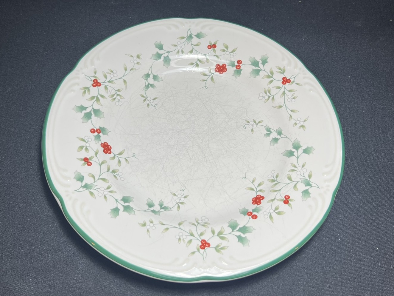 Floral Porcelain Dinner Plate | H186