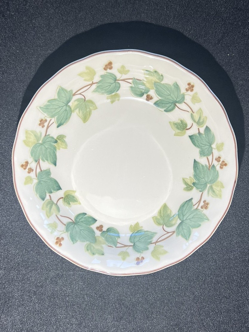 Vintage Ivy Porcelain Bowl | B101