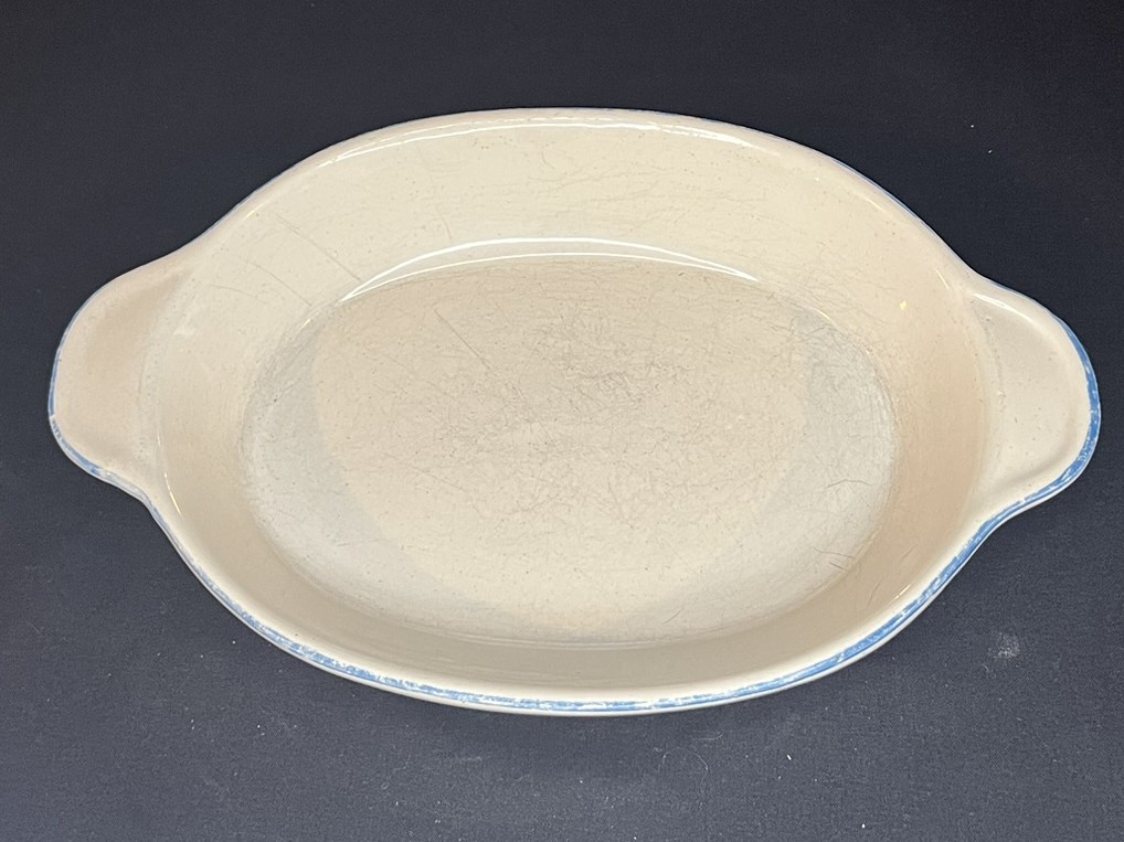 Vintage Ceramic Casserole Dish | B132