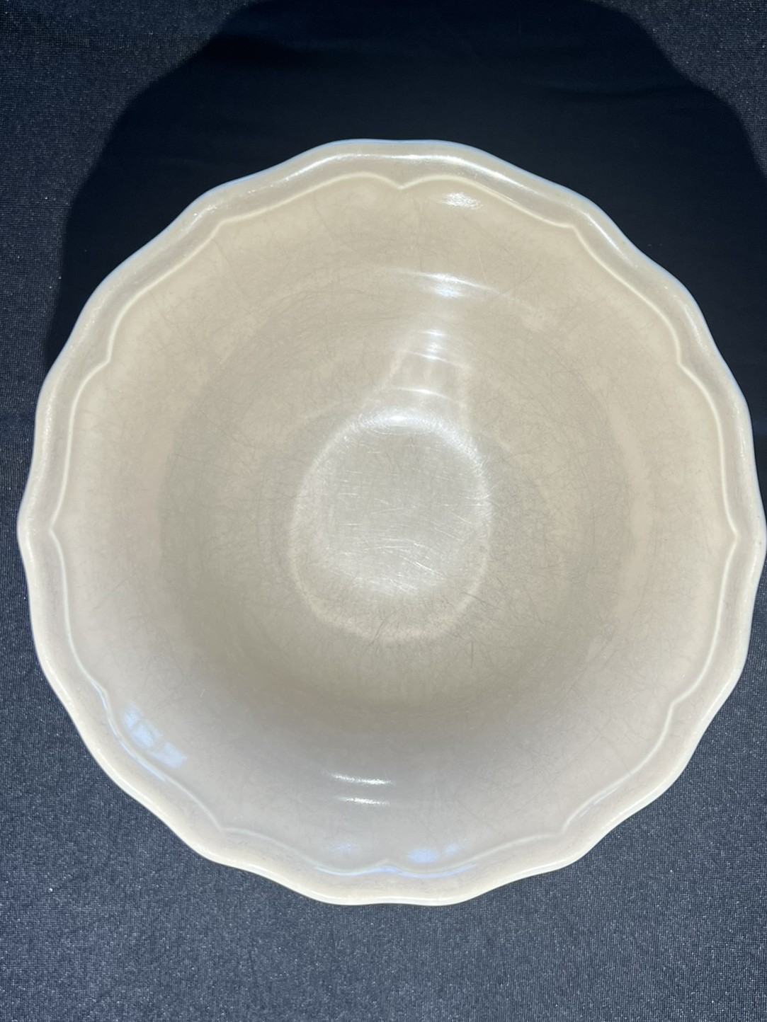 Classic Ceramic Serving Bowl | B122