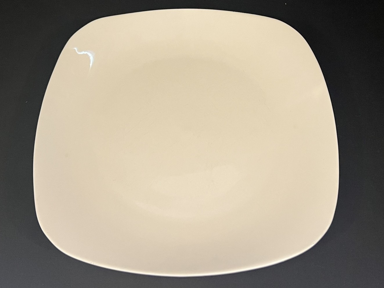 Minimalist White Ceramic Plate | PS108