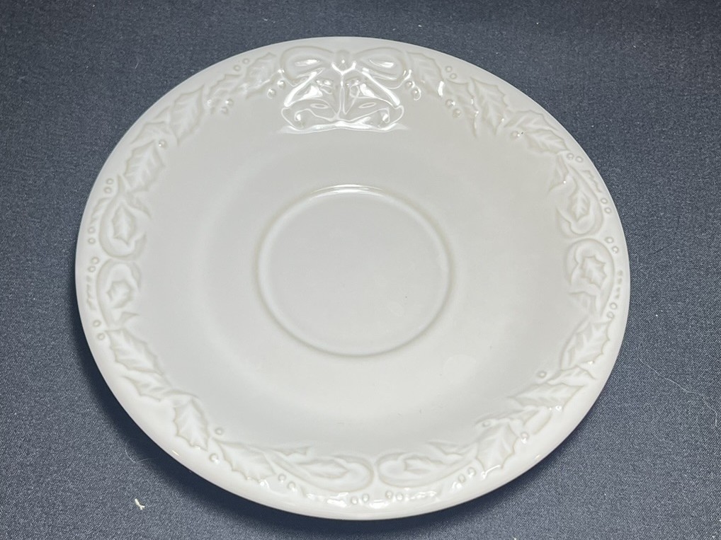 White Embossed Porcelain Saucer | H189