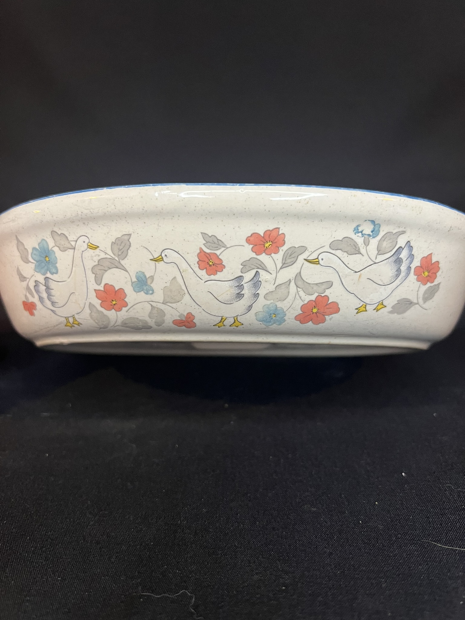 Vintage Ceramic Casserole Dish | B132