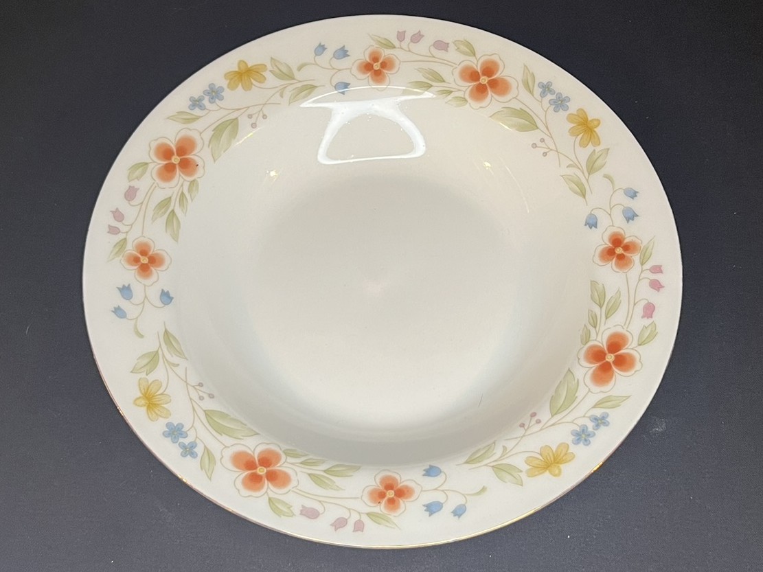 Floral Porcelain Soup Bowl | B117